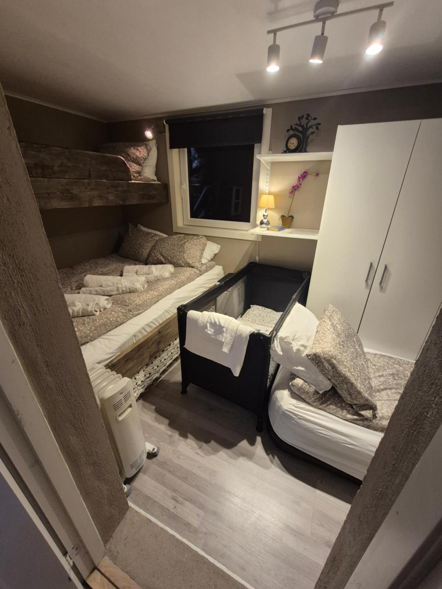 Ferienwohnung Mormors Basseng Kristiansand Exterior foto